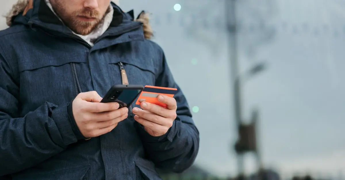 Top 5 Reasons Why You Should Oppose Your Credit Card Immediately