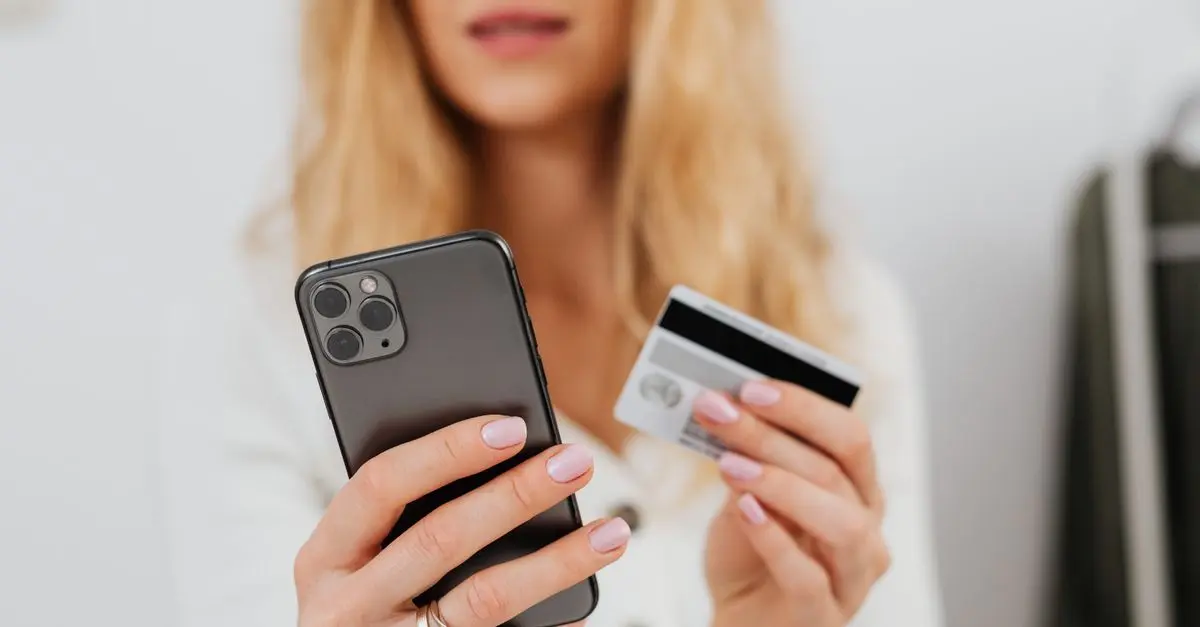 How to React Swiftly in a Credit Card Opposition Emergency